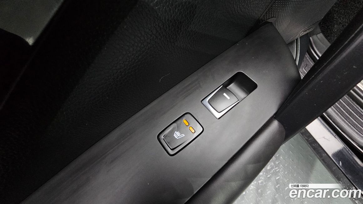 Hyundai Grandeur 2016