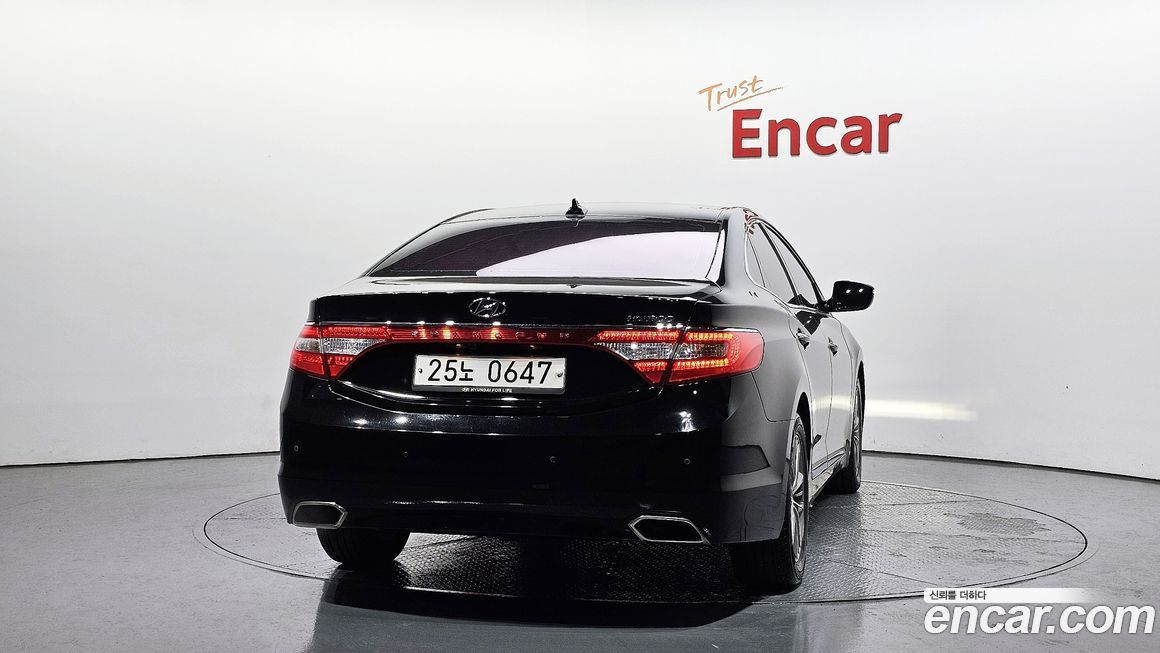 Hyundai Grandeur 2016