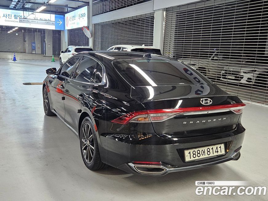 Hyundai Grandeur 2021