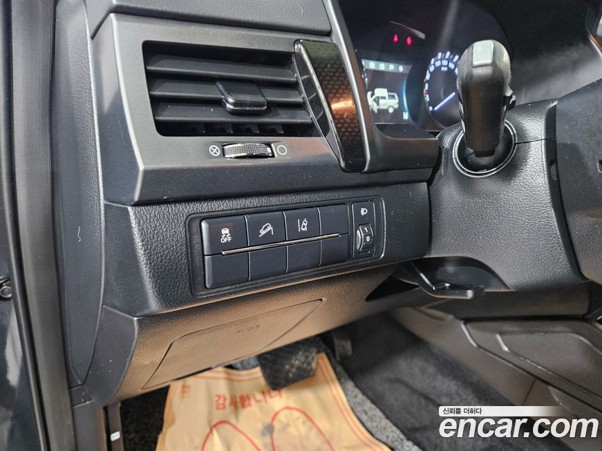 KG_Mobility_Ssangyong Rexton 2021