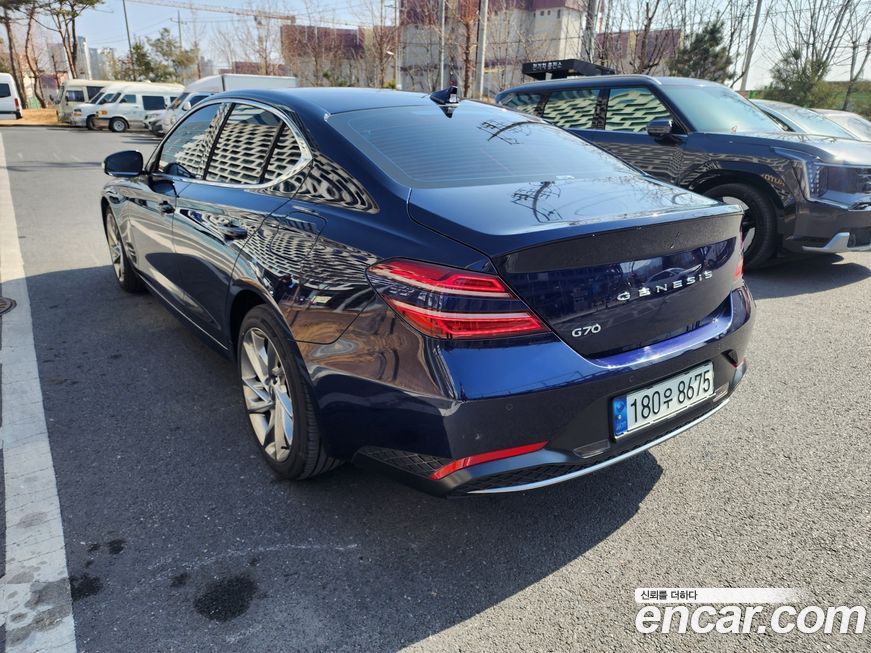 Genesis G70 2021
