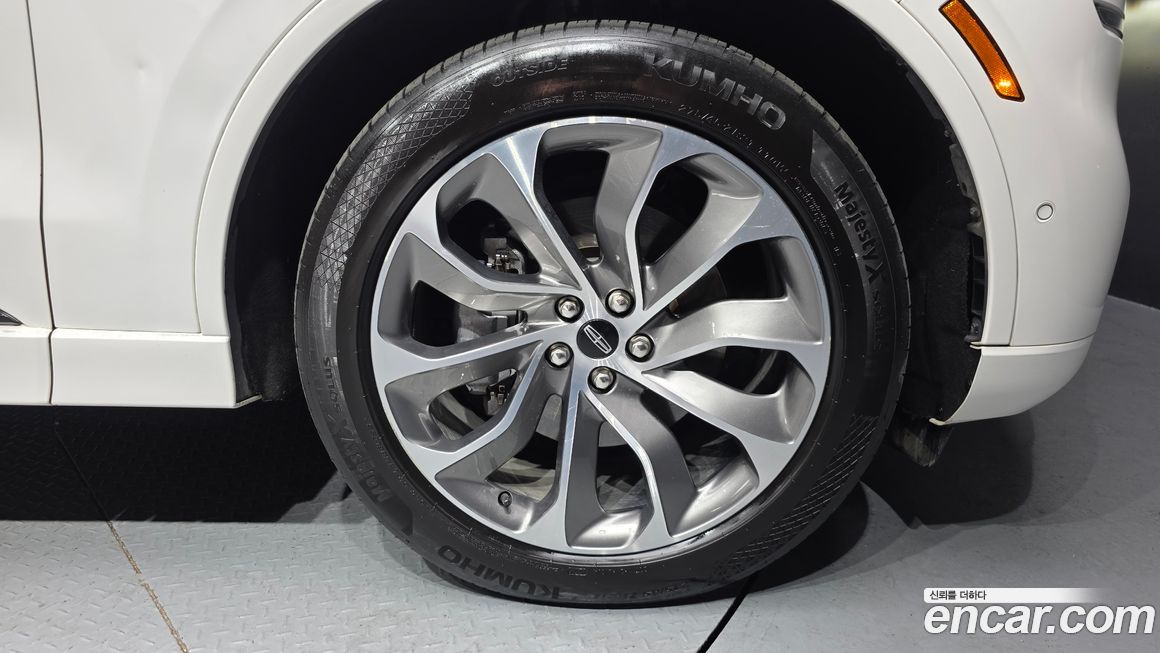 Lincoln Aviator 2021