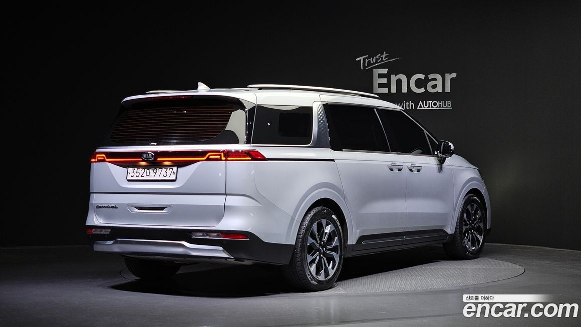 Kia Canival 2021
