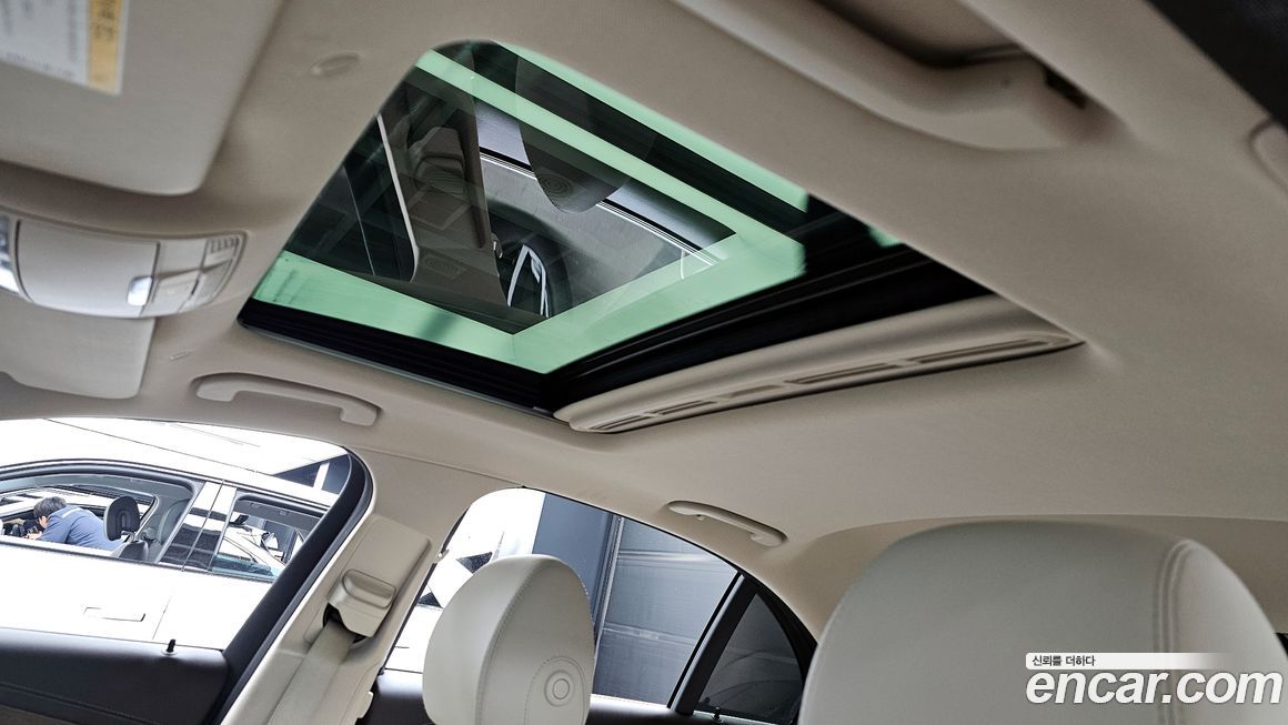 Mercedes-Benz E-Class 2020