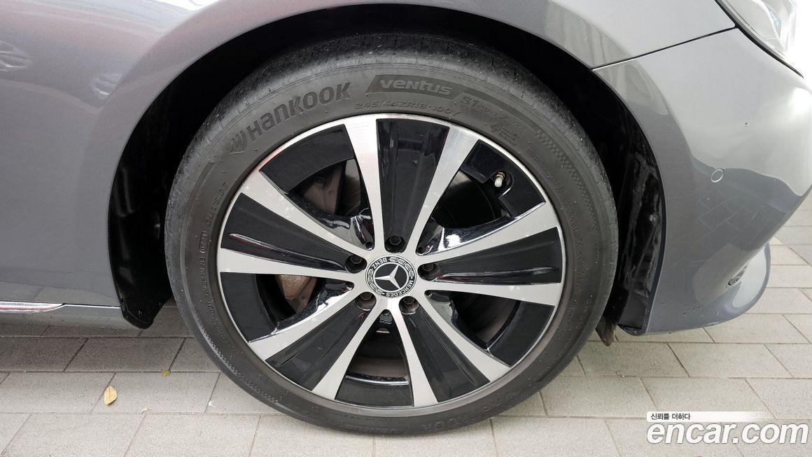 Mercedes-Benz E-Class 2020