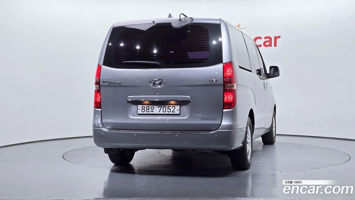 Hyundai Starex 2018