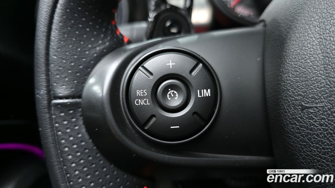 Mini Cooper Convertible 2019