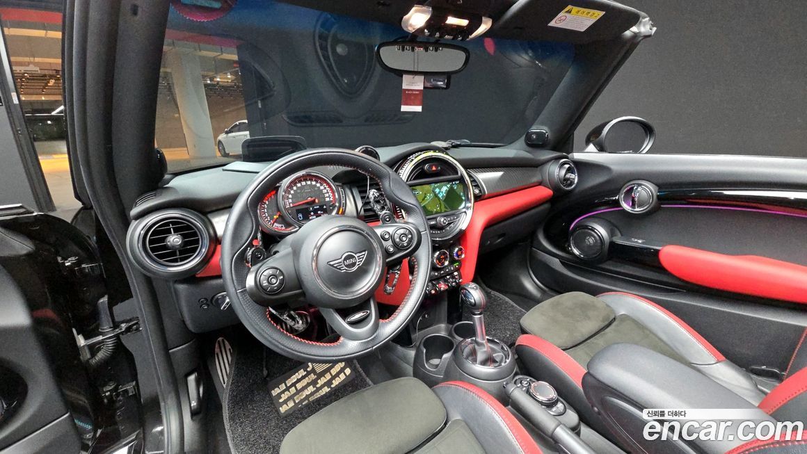 Mini Cooper Convertible 2019