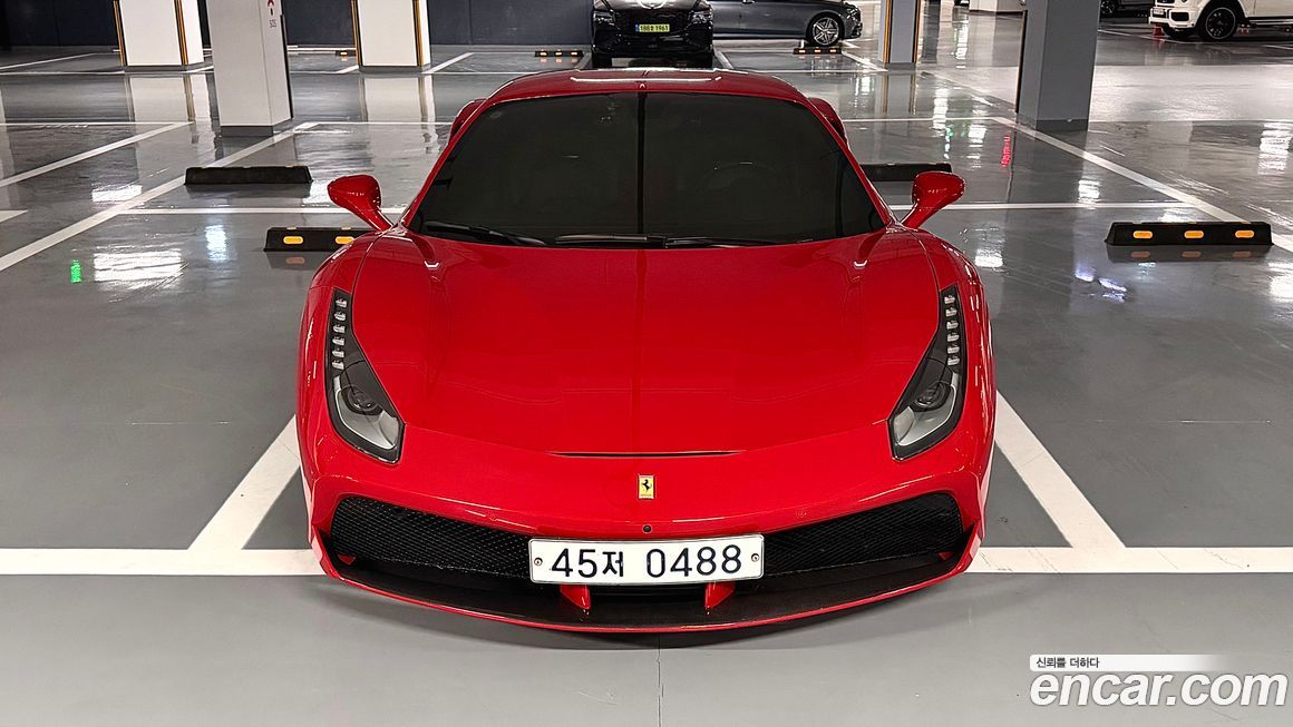 Ferrari 488 2016