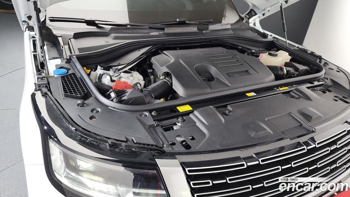 Land Rover Range Rover 2025