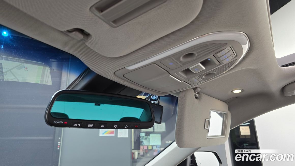 Hyundai Genesis 2015