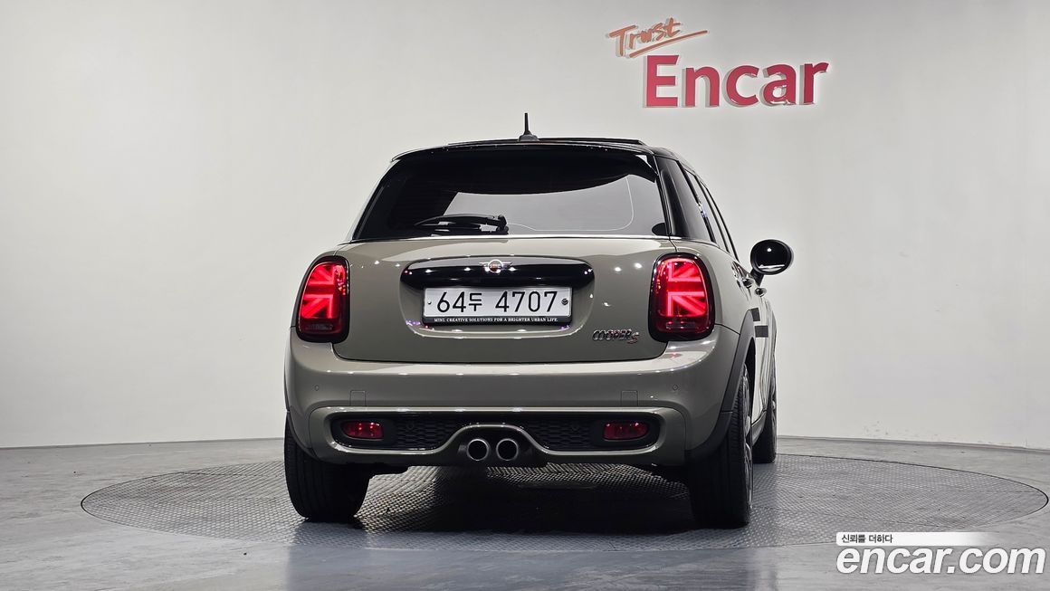 Mini Cooper 2019