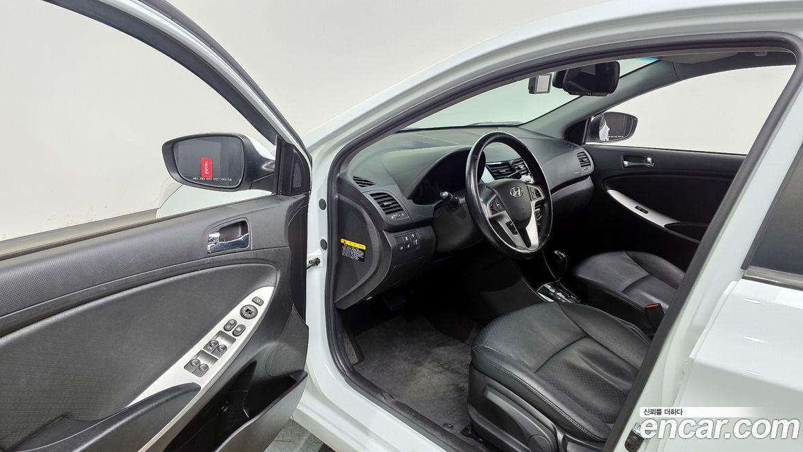 Hyundai Accent 2014