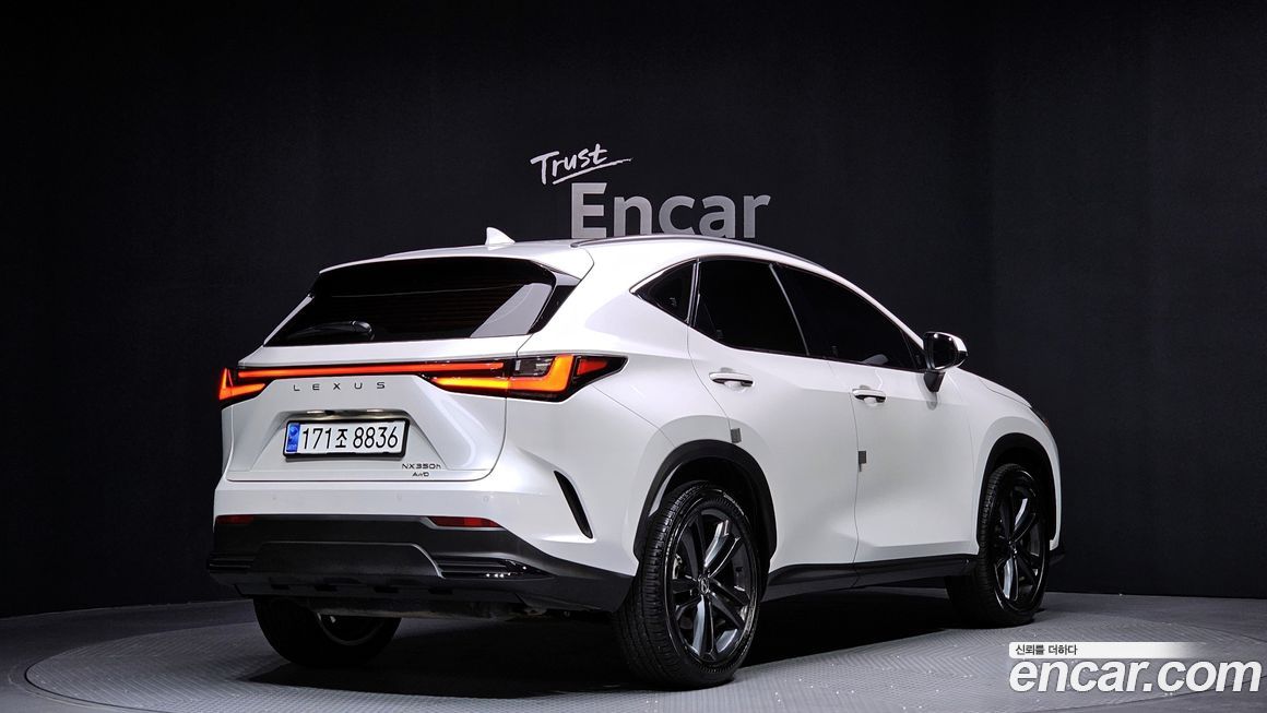 Lexus NX 2025
