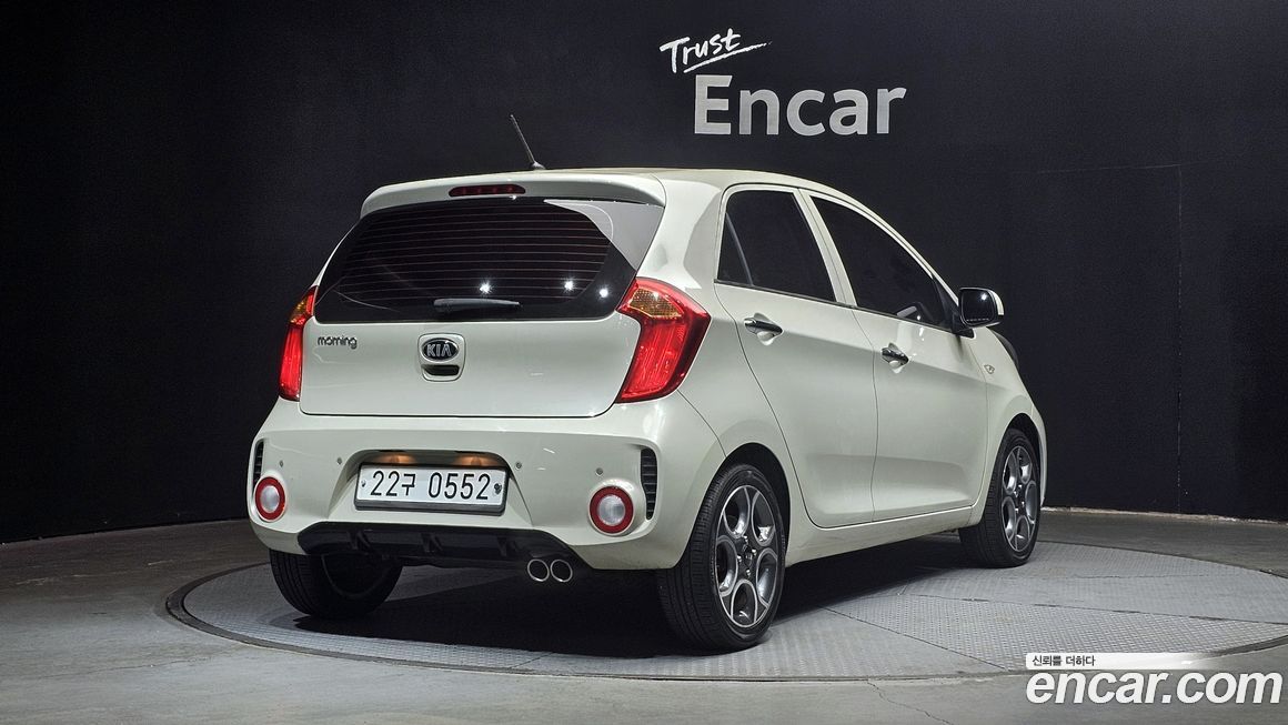 Kia morning 2016