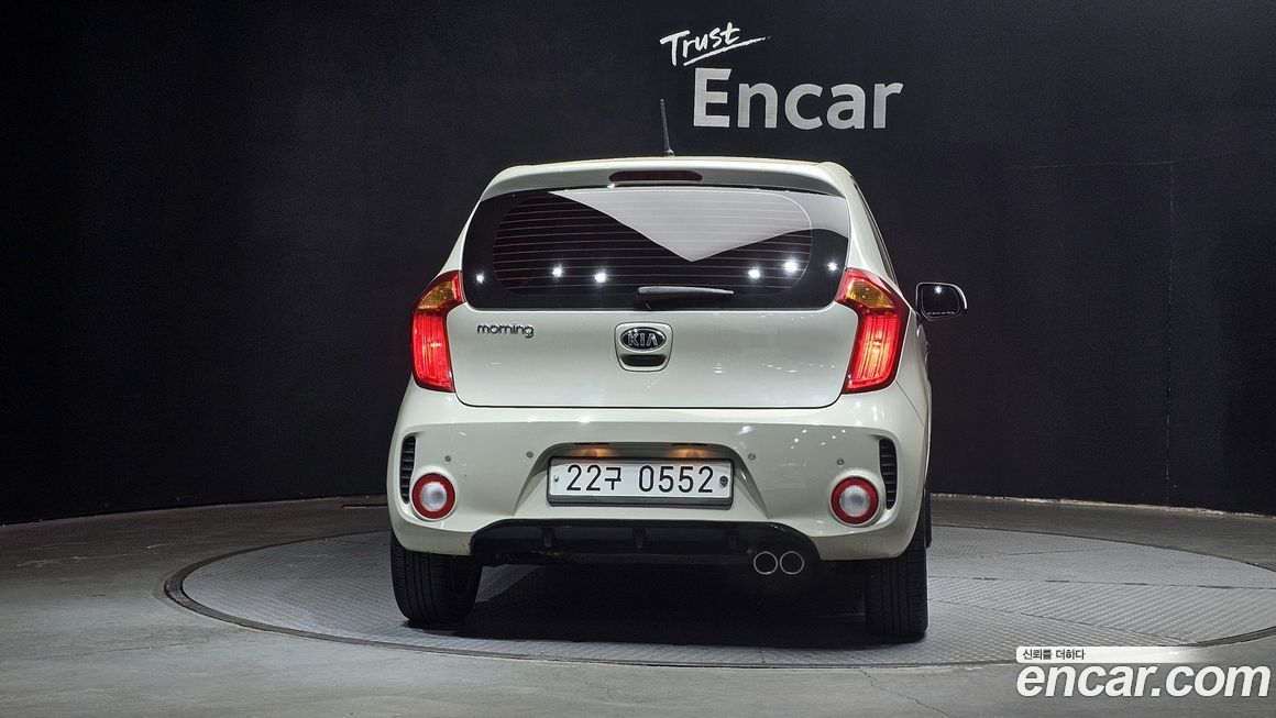 Kia morning 2016