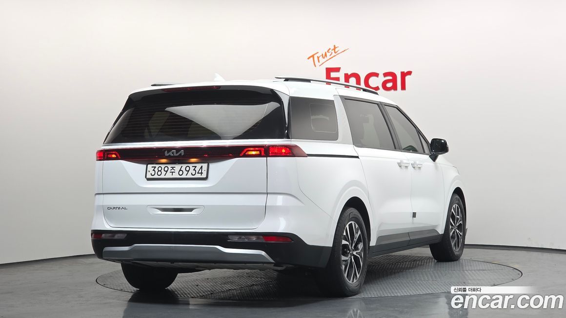 Kia Canival 2023