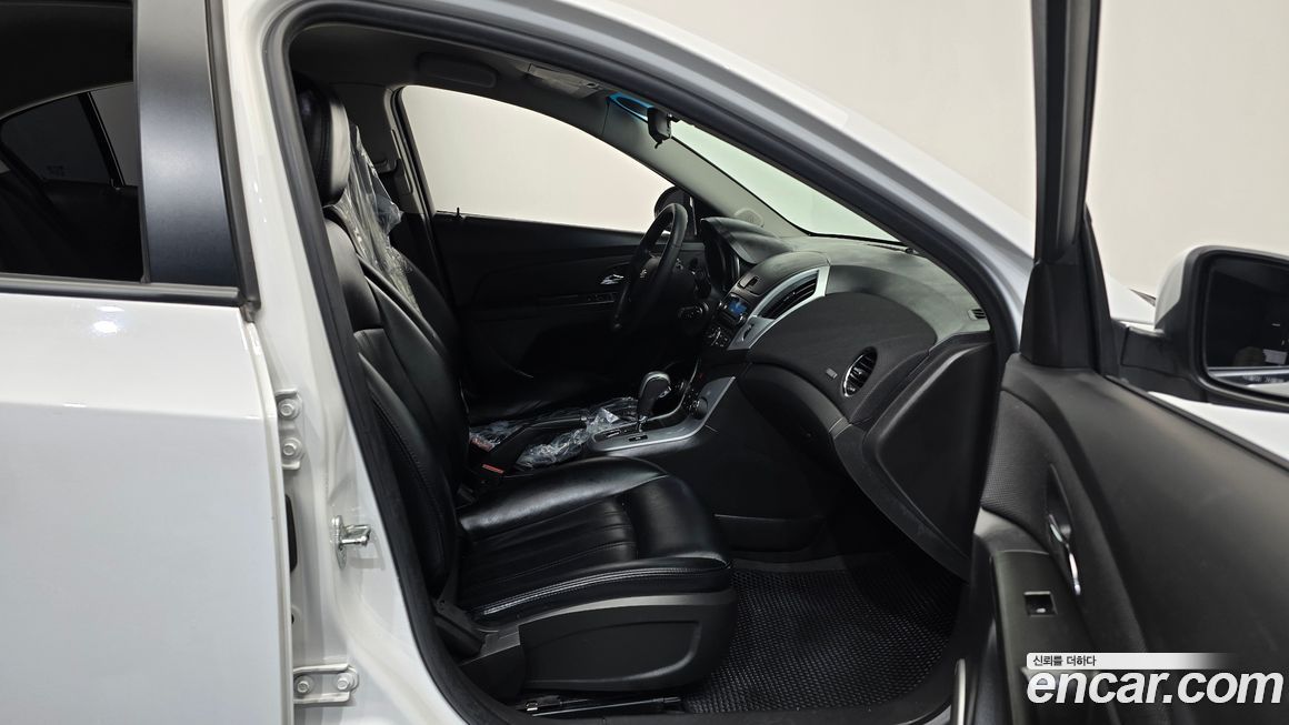 ChevroletGMDaewoo Cruze 2013