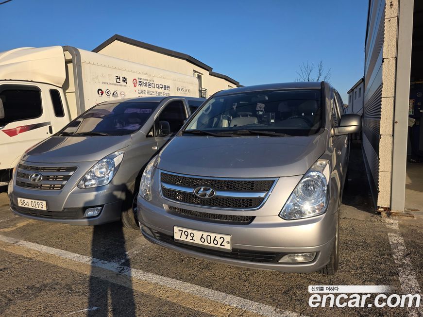 Hyundai Starex 2011