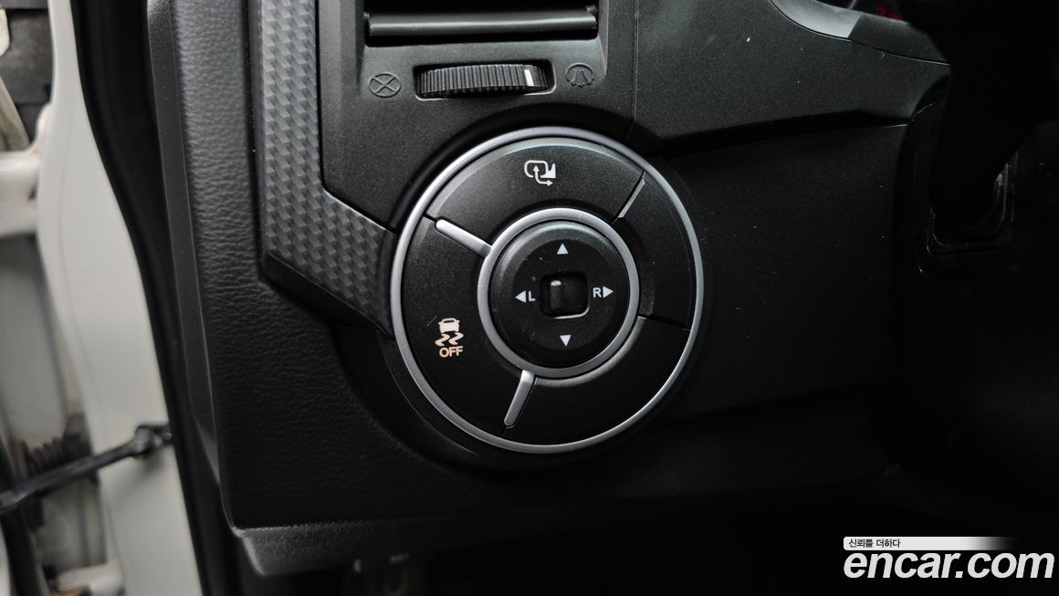 KG_Mobility_Ssangyong KORANDO 2015