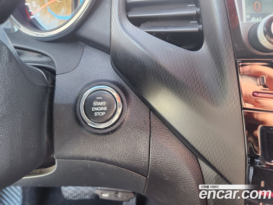 KG_Mobility_Ssangyong TIBOLI 2017