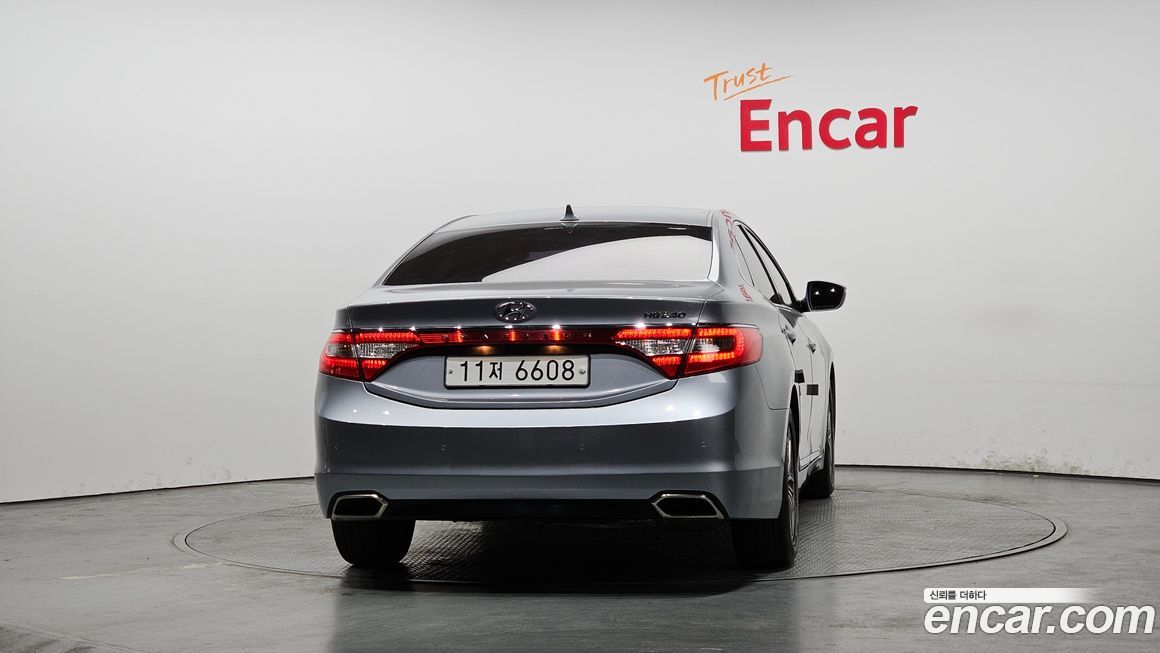 Hyundai Grandeur 2015