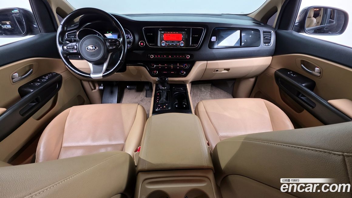 Kia Canival 2016