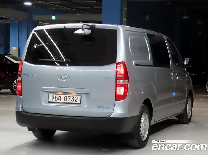 Hyundai Starex 2018