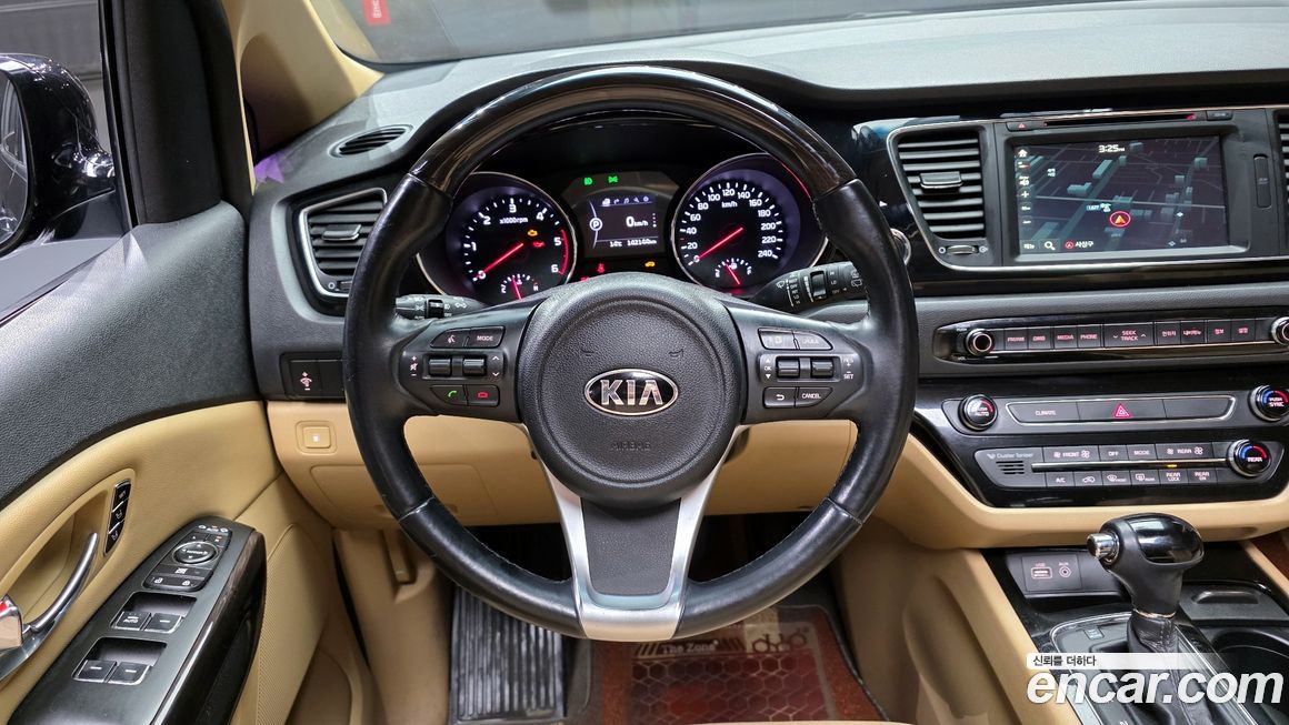 Kia Canival 2016