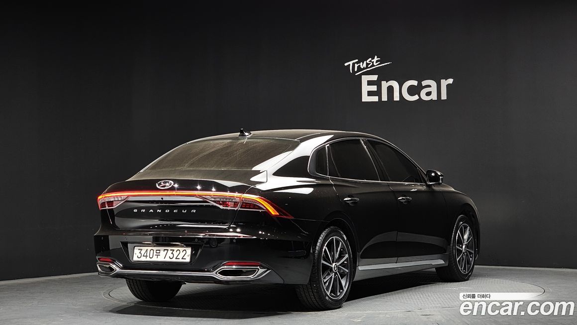 Hyundai Grandeur 2022