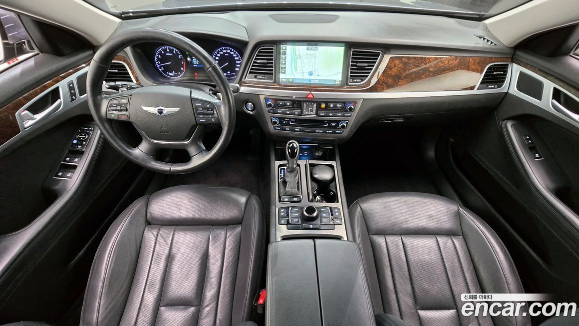 Hyundai Genesis 2016