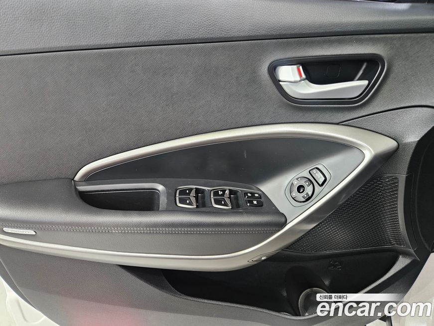 Hyundai Santafe 2016