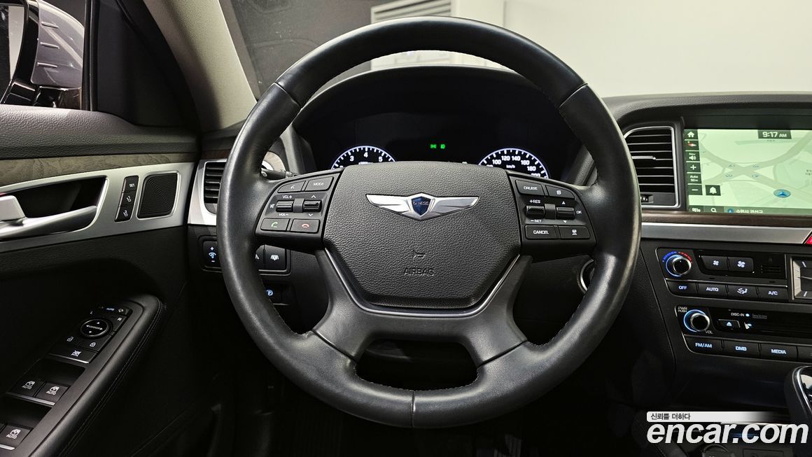 Hyundai Genesis 2015