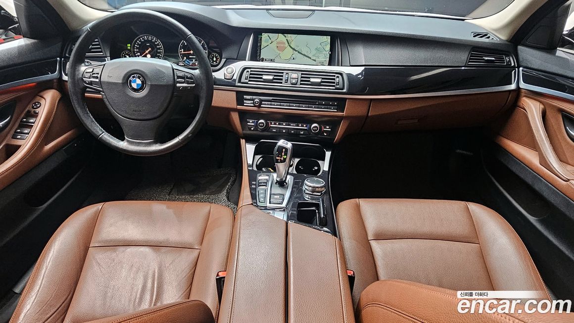 BMW 5-Series 2016