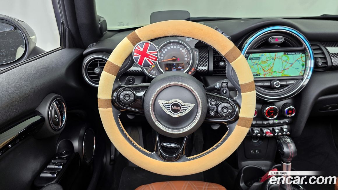Mini Cooper Convertible 2019