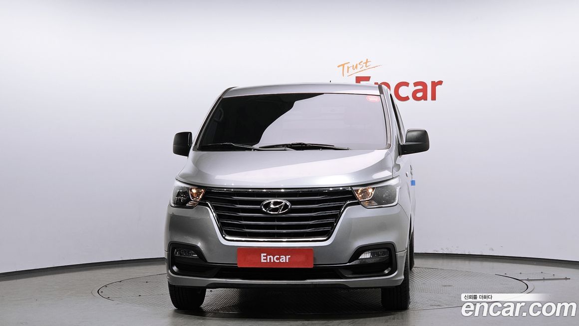 Hyundai Starex 2021