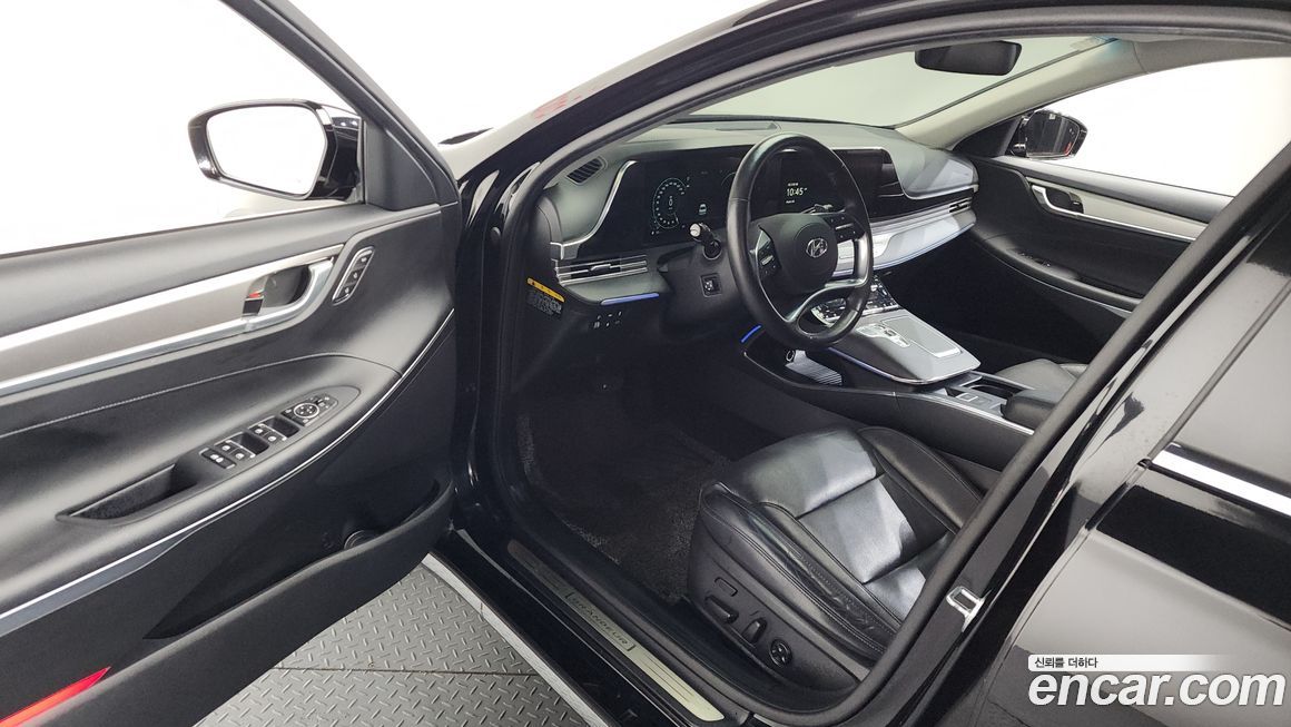 Hyundai Grandeur 2020