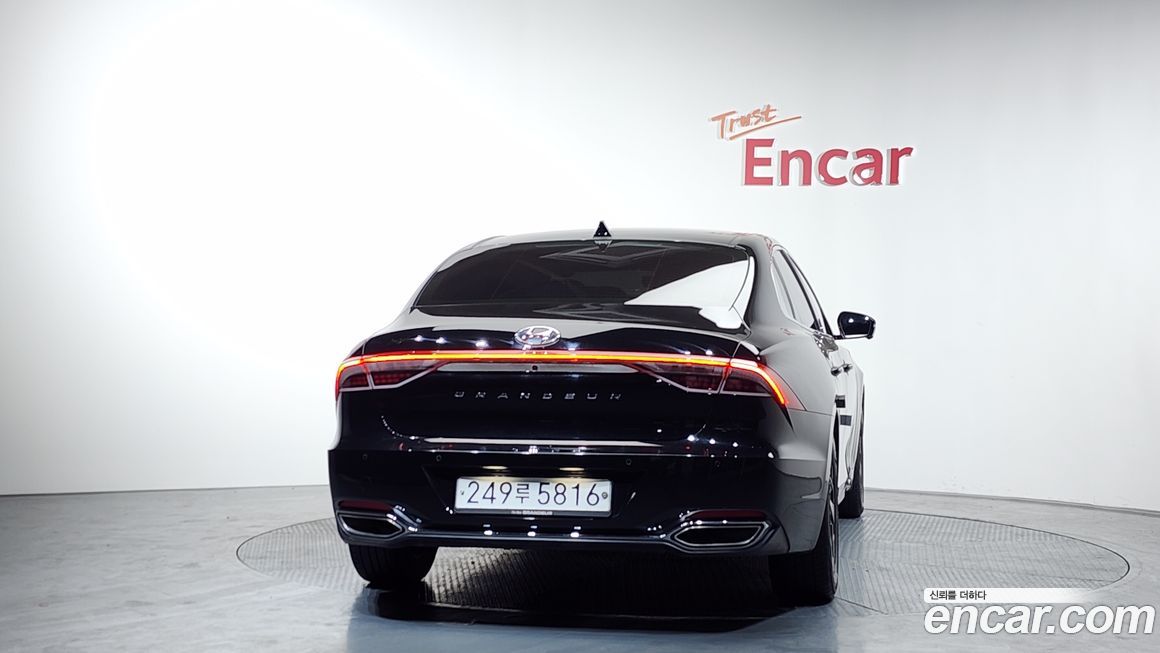 Hyundai Grandeur 2020