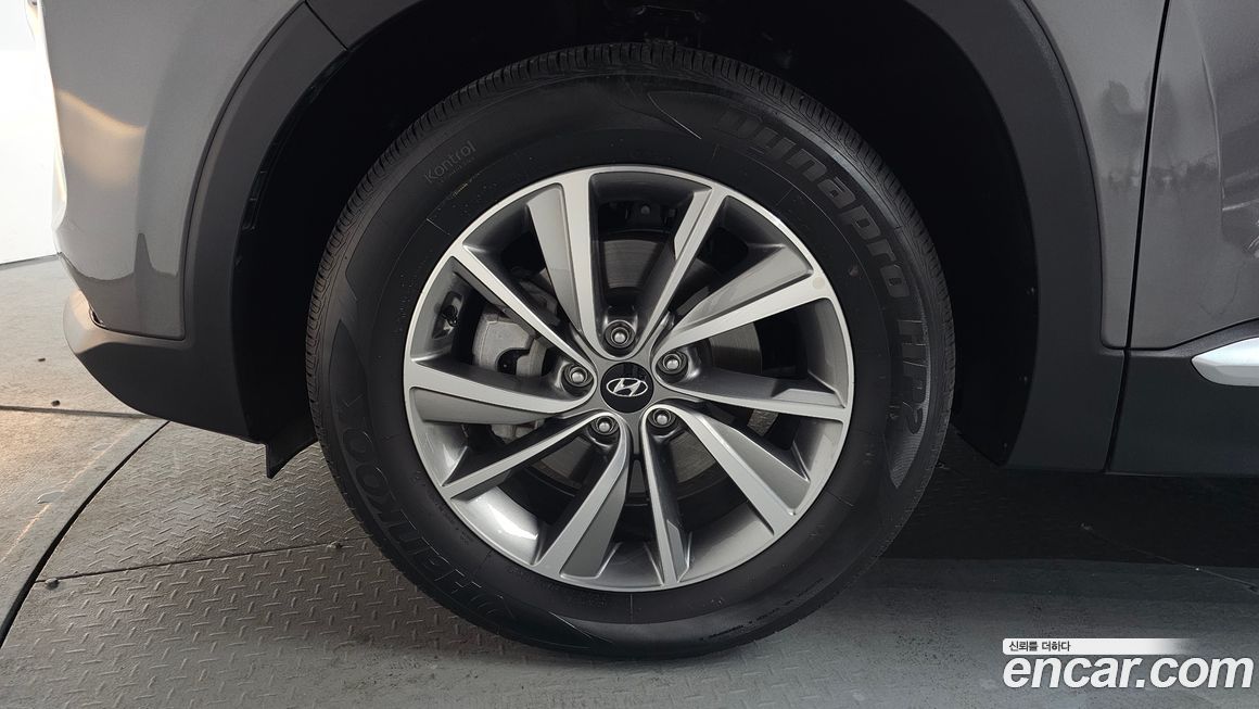 Hyundai Santafe 2020