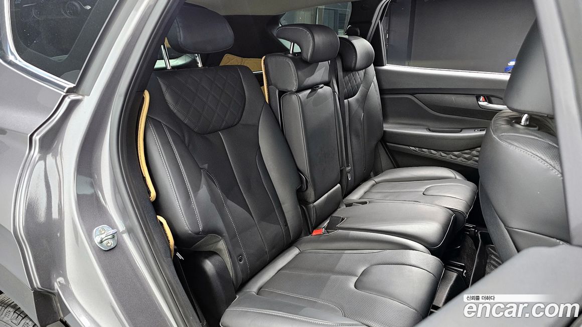 Hyundai Santafe 2022