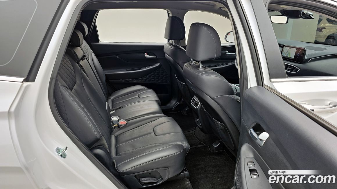 Hyundai Santafe 2022