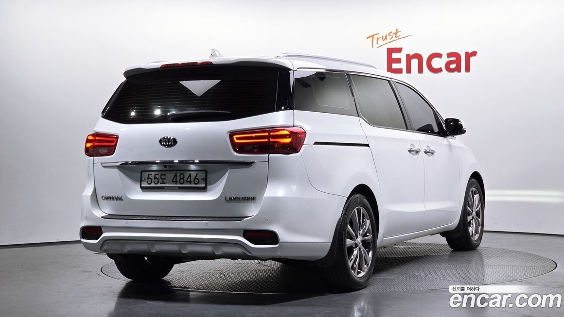 Kia Canival 2019