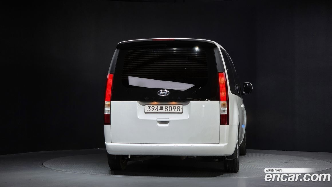 Hyundai Staria 2022