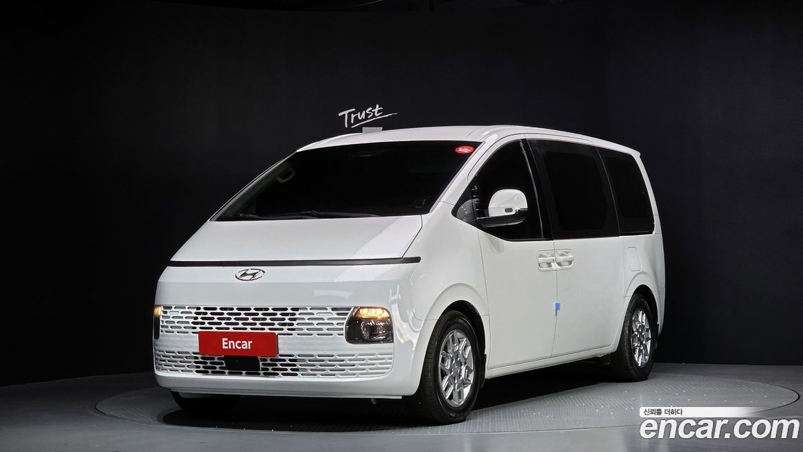 Hyundai Staria 2022