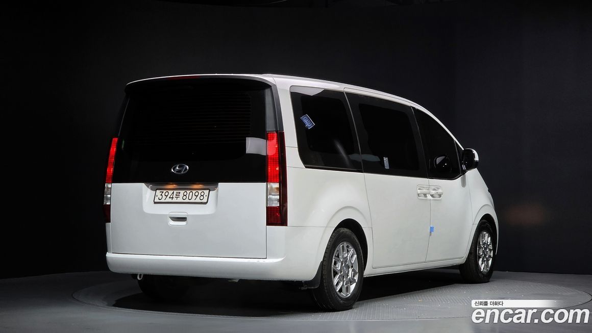 Hyundai Staria 2022