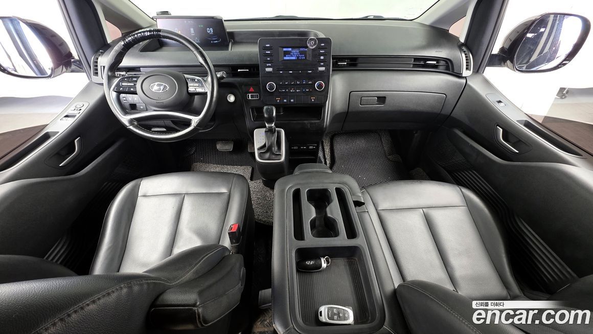 Hyundai Staria 2022