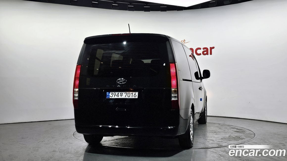 Hyundai Staria 2023