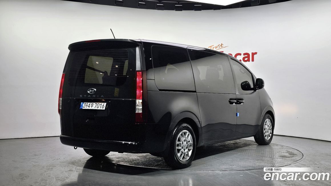 Hyundai Staria 2023