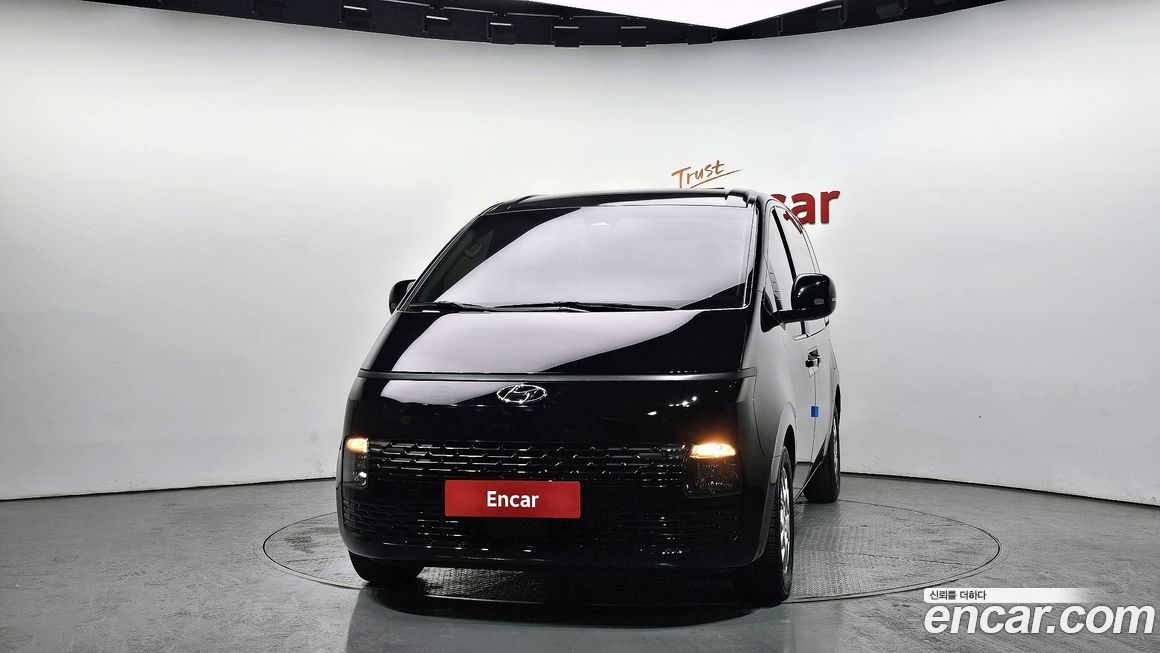 Hyundai Staria 2023