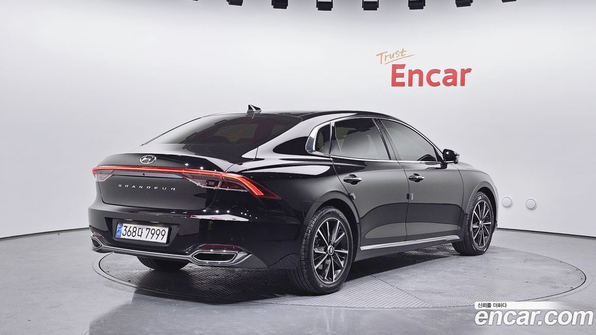 Hyundai Grandeur 2022